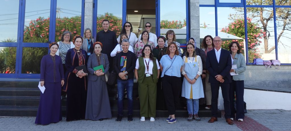 ETPM recebe delegação internacional da UNICEF para partilha de boas práticas de educação inclusiva